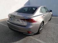 Usado Lexus IS300h Executive Line 223 CV (164 kW) 2021 Gris / plata Berlina