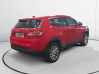 Usado Jeep Compass Night Eagle 131 CV (96 kW) 2023 Rojo SUV