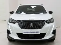 Usado Peugeot 2008 Allure 101 CV (74 kW) 2023 Blanco SUV
