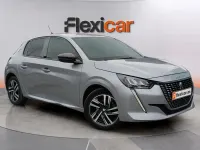 Usado Peugeot 208 Allure 101 CV (74 kW) 2023 Gris Utilitario