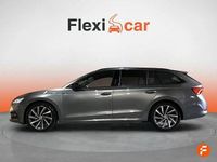 Usado Skoda Octavia SportLine 150 CV (110 kW) 2024 Gris Familiar