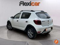 Usado Dacia Sandero Stepway Ambiance 90 CV (66 kW) 2018 Blanco Utilitario