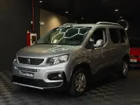 Usado Peugeot Rifter Allure 100 CV (73 kW) 2019 Gris / plata Monovolumen