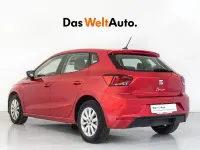 Usado Seat Ibiza Style Plus 110 CV (80 kW) 2021 Rojo Utilitario