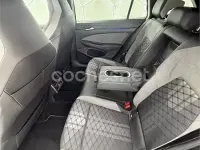 Usado VW Golf VIII R-line 150 CV (110 kW) 2022 Blanco Familiar