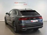 Usado Audi Q8 286 CV (210 kW) 2019 Gris/plata SUV