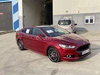 Usado Ford Mondeo Titanium 180 CV (132 kW) 2015 Rojo Berlina