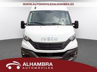 Usado Iveco Daily 136 CV (100 kW) 2024 Blanco Berlina