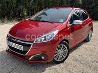 Usado Peugeot 208 Style 100 CV (73 kW) 2017 Rojo Utilitario