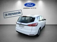 Usado Ford S-MAX Trend 150 CV (110 kW) 2021 Blanco Monovolumen