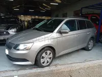 Usado Skoda Fabia Ambition 90 CV (66 kW) 2016 Beige Berlina