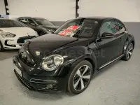 Usado VW Beetle Design 140 CV (102 kW) 2014 Negro Utilitario