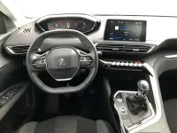 Usado Peugeot 3008 Active 130 CV (95 kW) 2022 Blanco SUV