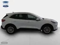 Usado Ford Kuga Titanium 191 CV (140 kW) 2022 Blanco SUV
