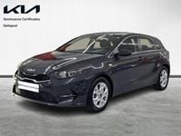 Usado Kia Ceed 120 CV (88 kW) 2023 Negro Utilitario