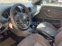 Usado Seat Cordoba Reference 100 CV (73 kW) 2006 Gris / plata Berlina