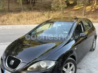 Usado Seat Leon Reference 102 CV (75 kW) 2006 Negro Utilitario