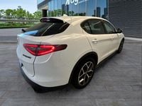 Usado Alfa Romeo Stelvio Sprint 190 CV (139 kW) 2021 Blanco SUV
