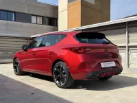 Usado Cupra Leon 150 CV (110 kW) 2024 Rojo SUV