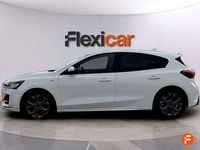 Usado Ford Focus ST-Line 125 CV (91 kW) 2022 Blanco Berlina