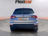 Usado Seat Arona Style 110 CV (80 kW) 2022 Gris SUV