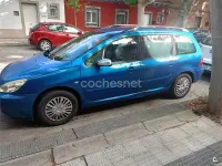 Usado Peugeot 307 90 CV (66 kW) 2005 Azul Familiar