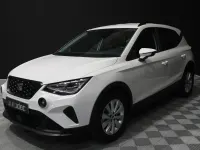 Usado Seat Arona Style 115 CV (84 kW) 2024 Blanco SUV