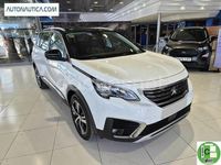 Usado Peugeot 5008 Allure 130 CV (95 kW) 2019 Blanco Monovolumen