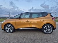 Usado Renault Scénic IV Zen 130 CV (95 kW) 2017 Amarillo Monovolumen