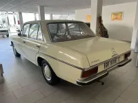 Usado Mercedes 200 1971 Beige Berlina