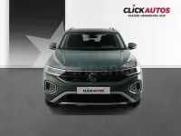 Usado VW T-Roc Life 110 CV (80 kW) 2024 Azul SUV
