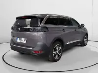 Usado Peugeot 5008 Allure 131 CV (96 kW) 2021 Gris SUV