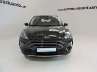 Usado Ford Kuga Titanium 225 CV (165 kW) 2022 Negro SUV