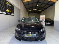 Usado Peugeot 208 Allure 100 CV (73 kW) 2022 Negro Utilitario