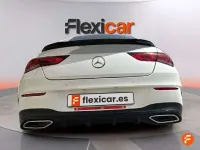 Usado Mercedes CLA200 163 CV (119 kW) 2023 Blanco Coupe