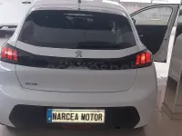 Usado Peugeot 208 Active 100 CV (73 kW) 2022 Blanco Utilitario