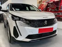 Usado Peugeot 3008 Active 130 CV (95 kW) 2021 Blanco SUV