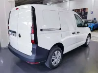 Usado VW Caddy 102 CV (75 kW) 2022 Blanco Monovolumen