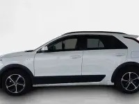 Usado Kia Niro 141 CV (103 kW) 2023 Blanco SUV