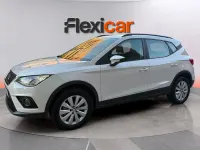 Usado Seat Arona Style 116 CV (85 kW) 2019 Blanco SUV