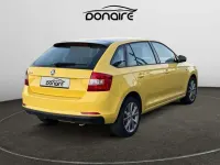 Usado Skoda Rapid Ambition 86 CV (63 kW) 2014 Amarillo Utilitario