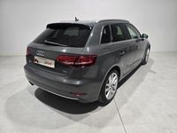 Usado Audi A3 Sport 150 CV (110 kW) 2017 Gris Berlina