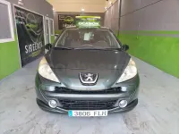 Usado Peugeot 207 90 CV (66 kW) 2007 Gris / plata Berlina