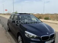 Usado BMW 218 Comfort Edition 150 CV (110 kW) 2015 Azul Familiar