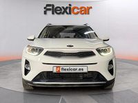Usado Kia Stonic 101 CV (74 kW) 2020 Blanco SUV