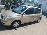 Usado Renault Scenic E-Tech Privilege 110 CV (80 kW) 2007 Beige Monovolumen