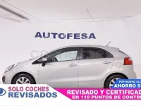 Usado Kia Rio 85 CV (62 kW) 2015 Gris / plata Berlina