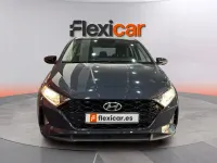 Usado Hyundai i20 101 CV (74 kW) 2022 Gris Utilitario