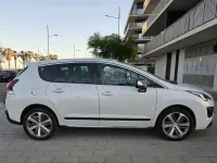 Usado Peugeot 3008 Allure 150 CV (110 kW) 2014 Blanco Familiar
