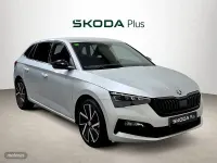 Usado Skoda 110 R Sport 150 CV (110 kW) 2022 Plateado Berlina